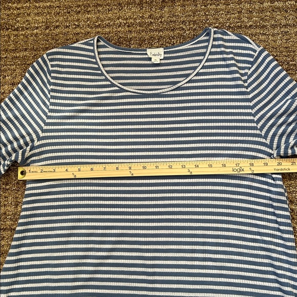 Tunic - Picture 6 of 8